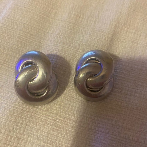 Silver hanging earrings like new