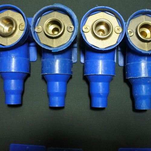 Water intake elbows like new, pack of 13, blue color