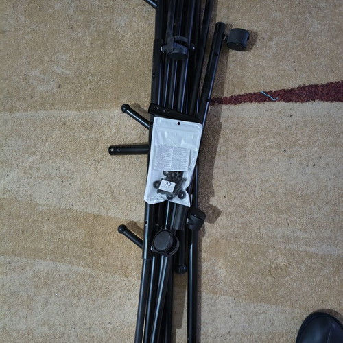 Clothes Rack with Hanger and Wheels like new