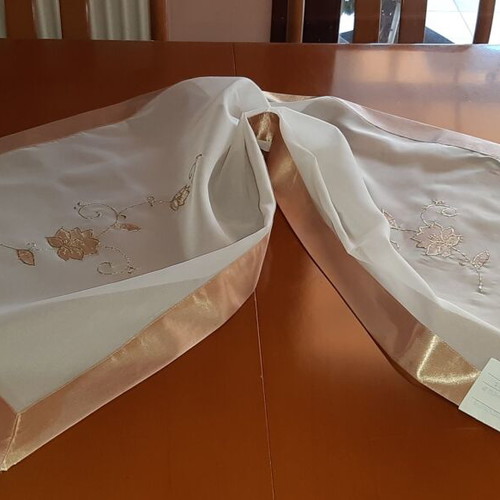 Table runner in fabric tsevre new, salmon color