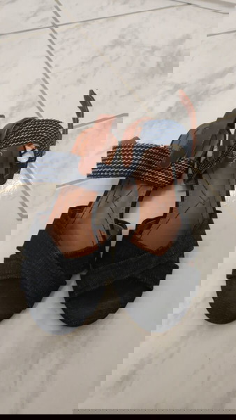 Πέδιλα migato