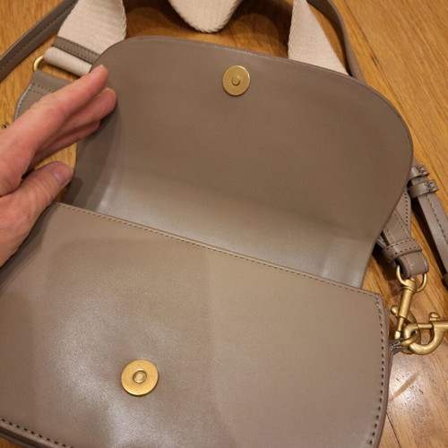 Zara shoulder bag with 2 straps beige and green like new