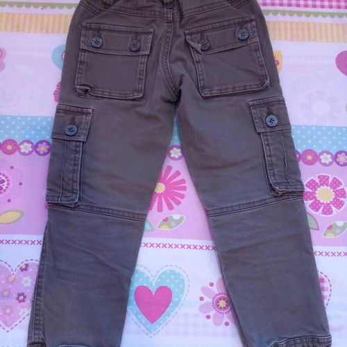 Sisley pants used, khaki, for ages 4-5