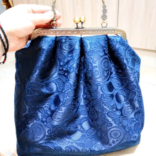 Kisslock Frame bag new, handmade, blue crossbody
