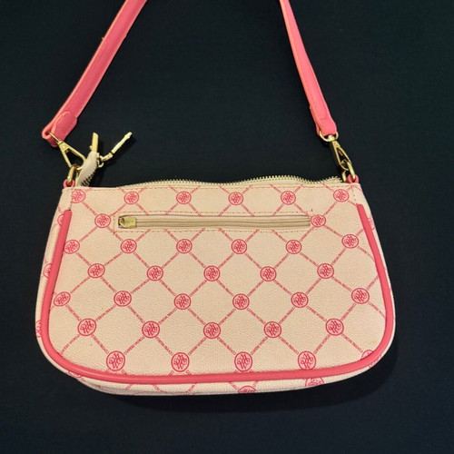 Shoulder bag used pink with gold details