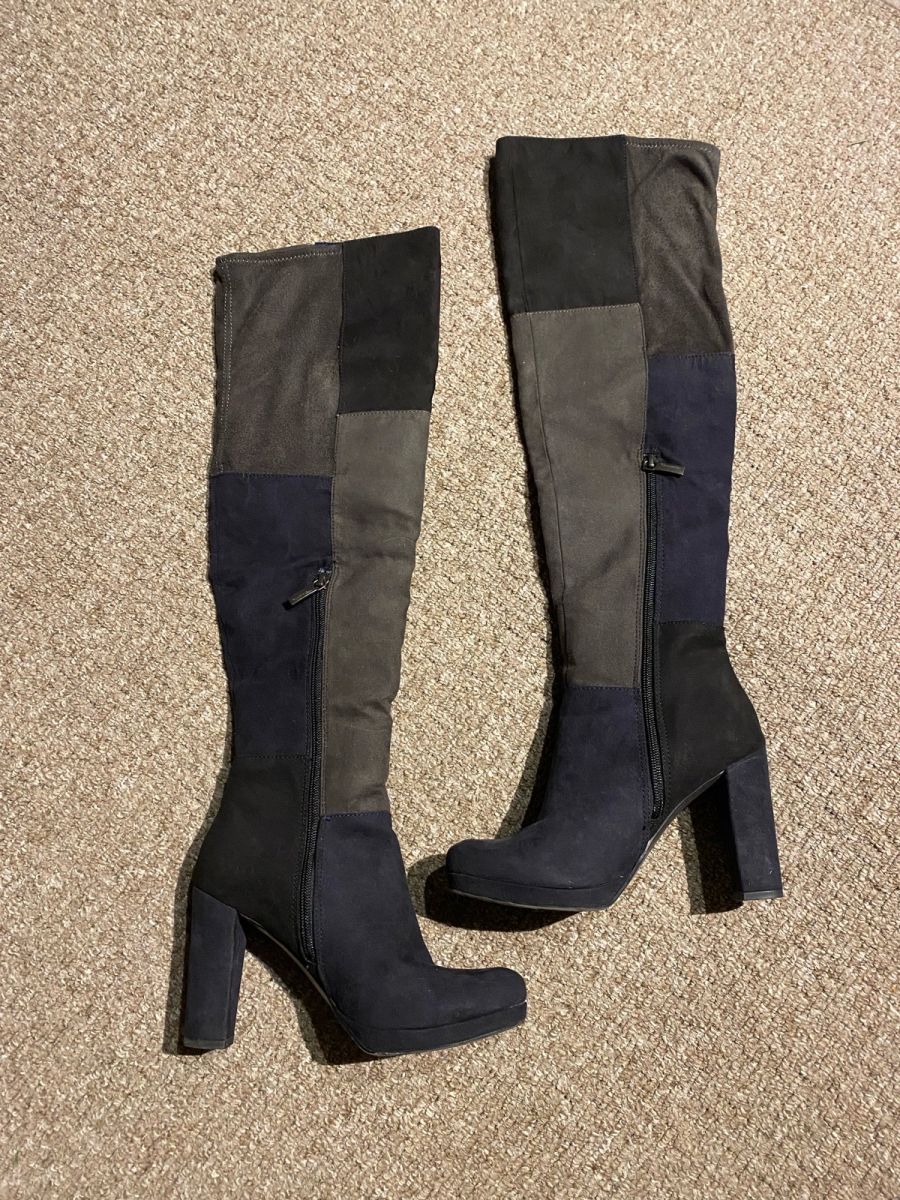 Over knee hotsell boots skroutz