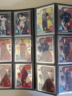 Συλλογή καρτών Topps Match Attax Chrome 2021/22, αριθμημένες παράλληλες