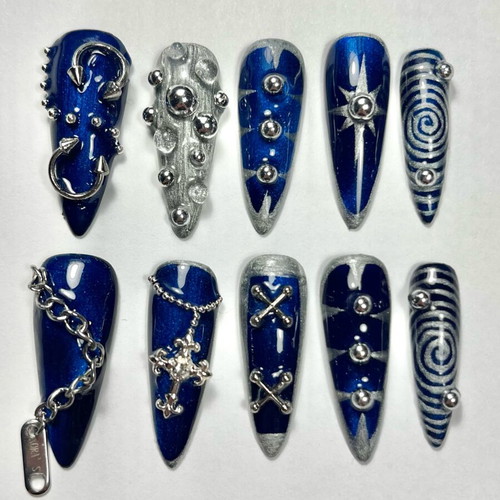 Press On Nails blue with strass and silver designs new