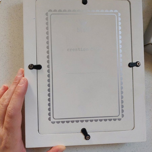 Frame for baby hand/foot imprint like new
