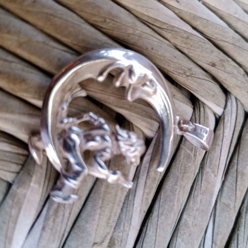 Silver 925 pendant with witch and broom like new, Apefton