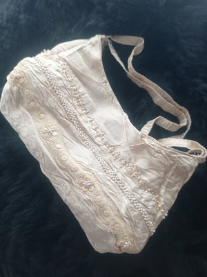 Raxevsky shoulder bag like new, cream with embroidery and pearls