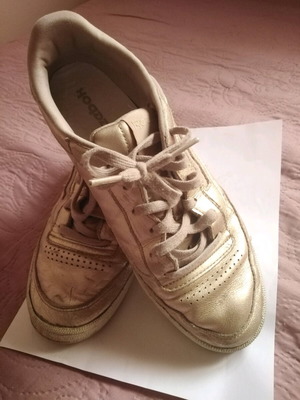 Reebok sneakers women's leather gold pink size 40 like new