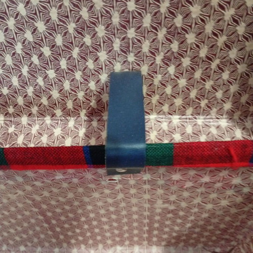 Vintage large suitcase like new, red plaid with black