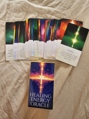 Healing Energy Oracle καινούργιο ντεκ με 54 πνευματικές κάρτες