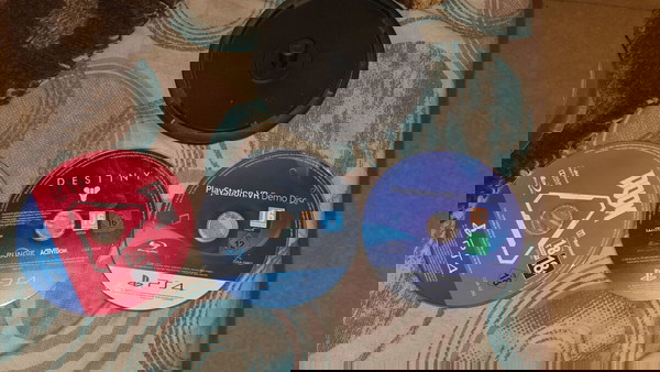 3 δισκακια PS4