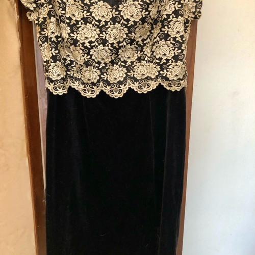 Opera by Richards embroidered velvet evening dress like new, black and beige
