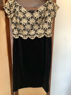 Opera by Richards embroidered velvet evening dress like new, black and beige