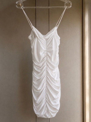 White dress mini with gathers like new