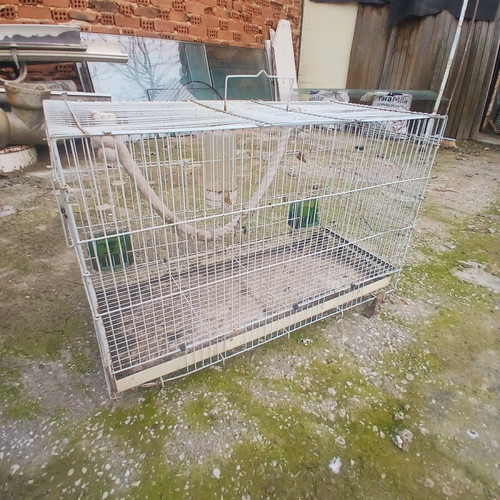 Bird cage used, dimensions 27×60