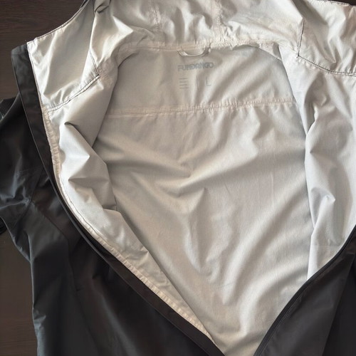 Fundango Piorini waterproof jacket like new, size L, black-white