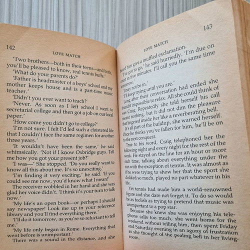 Book Love Match by Roberta Leigh used, English romantic novel 1982