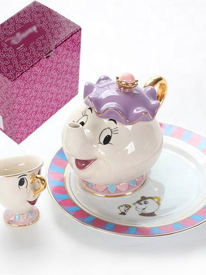Beauty and the Beast set with Mrs. Potts teapot and Chip cup new