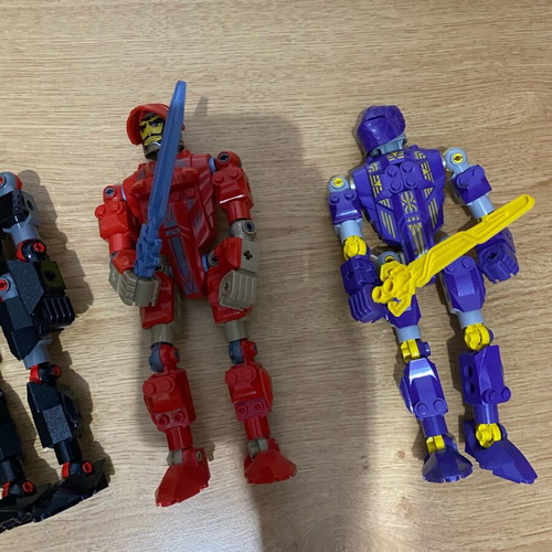 Lego Knights 5 buildable figures like new
