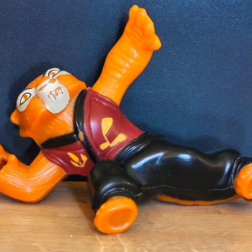 2011 Kung Fu Panda McDonald's figure