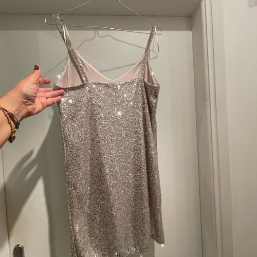 Pull & Bear gold sequin top like new