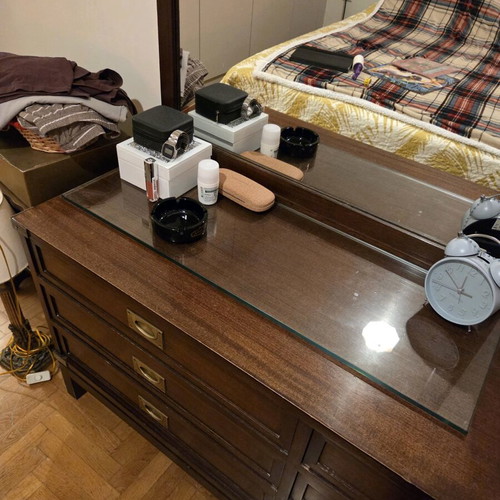 Varagki vanity used with mirror