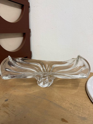 Crystal platter like new with modern wavy design