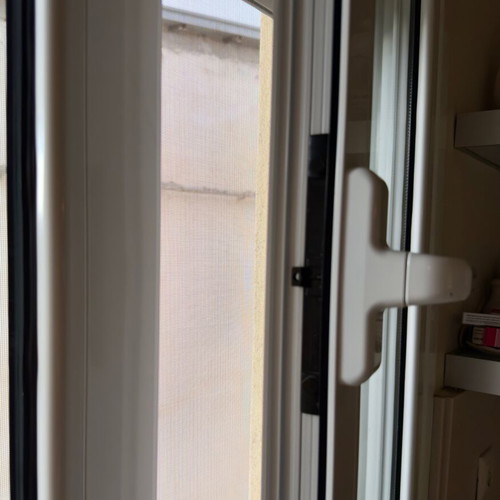 Aluminum window frames like new, pack of 11 with double glazing and shutters
