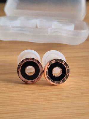 Silicone earplugs rose gold new, jewelry style