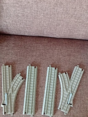 Train tracks like new, compatible pieces