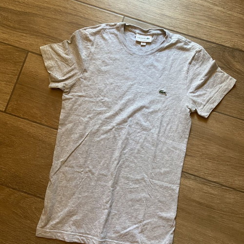 Lacoste shirt XS like new, gray