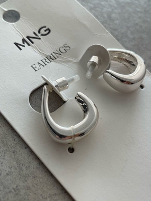 Mango women's metal earrings new, silver color