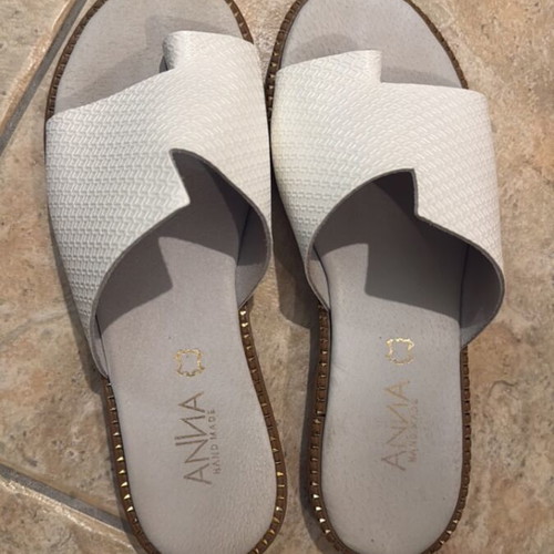Summer white slippers size 40 like new