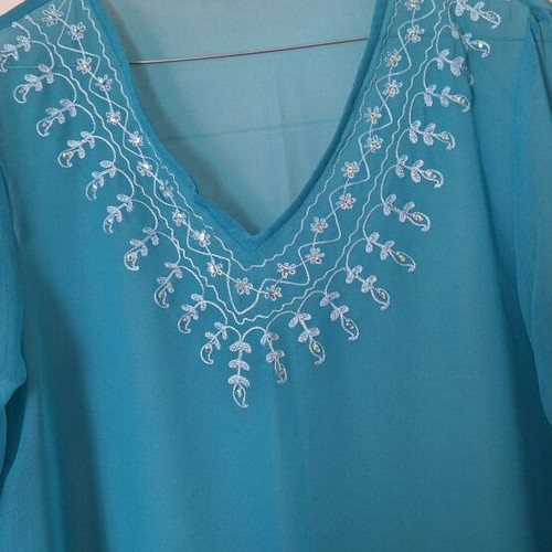 Women's caftan like new, size M, green and turquoise