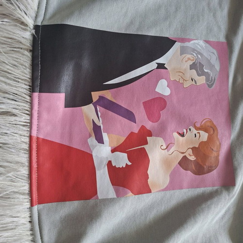 Crop sweatshirt new, grey with pretty woman print and feathers
