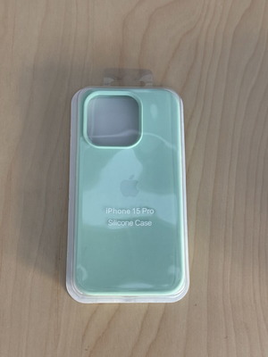 Apple iPhone 15 Pro silicone case, new