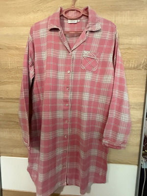 Homewear pink like new
