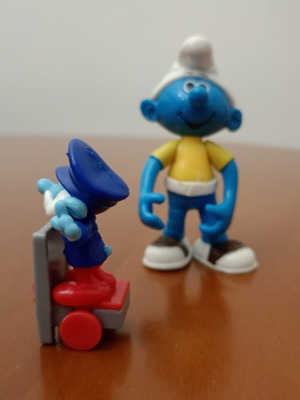 Smurfs figure set like new, 2 collectible characters