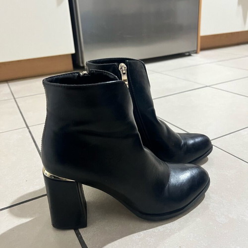 Exe black ankle boots used, size 37, synthetic leather
