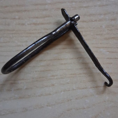 Antique button hook Victorian era with patina, used