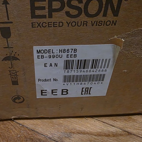 Epson H867B EB-990U EEB projector new condition