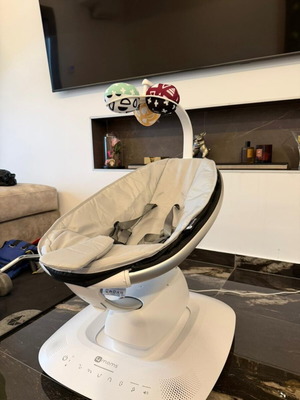 Electric baby rocker like new with motion, vibration and music