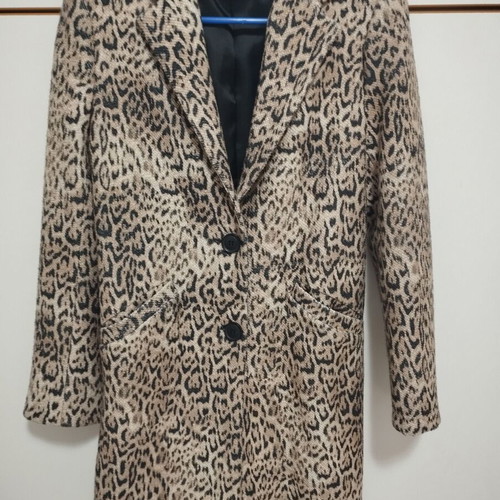 Animal print coat used Bershka slim fit size S