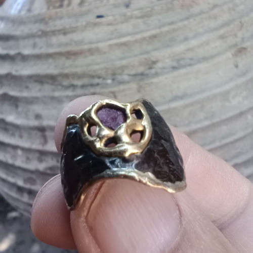Large handmade silver (925) ring with ruby and 22k gold plating, like new