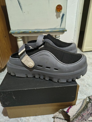 Παντόφλες Ugg Australia σαν καινούργιο, μέγεθος 44, γκρι