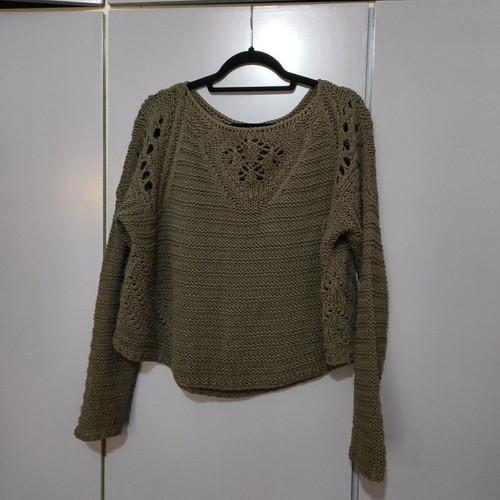 Bershka knitted sweater olive like new, size Large